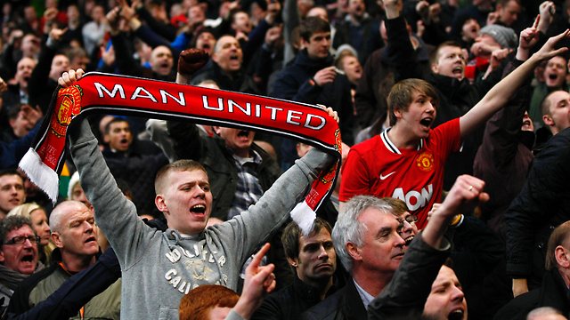 manchester-united-fans-supporting-their-club--twitter.jpg